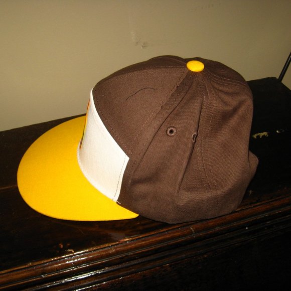 🌈 San Diego Padres Gay Pride Baseball Cap - Picture 2 of 6